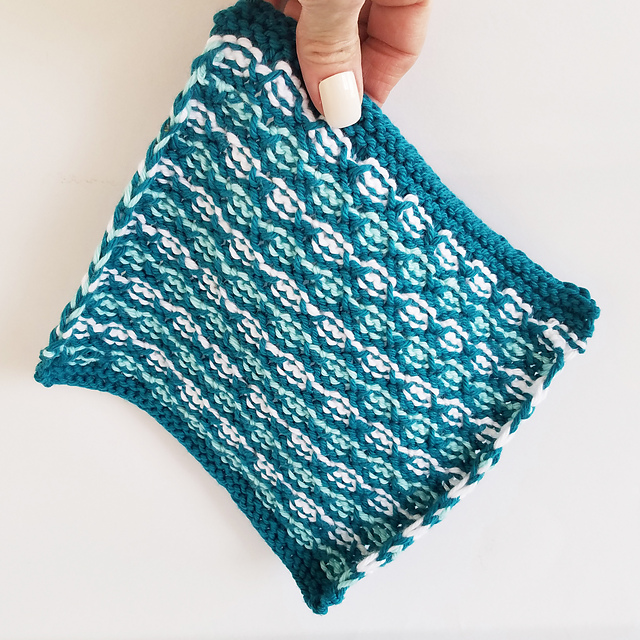 3-Color Mock Lace Cloth