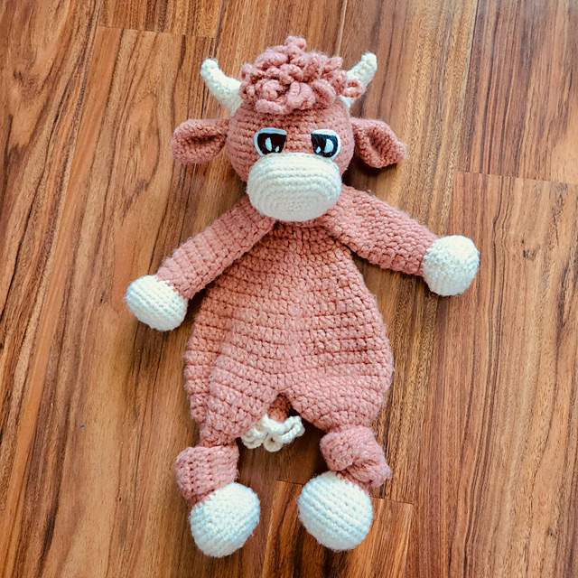 Highland Cow Snuggler