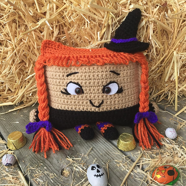 Little Witch Creepy Cuddler