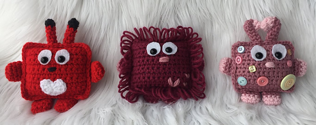 Love Bug Valentines Cuddler Trio