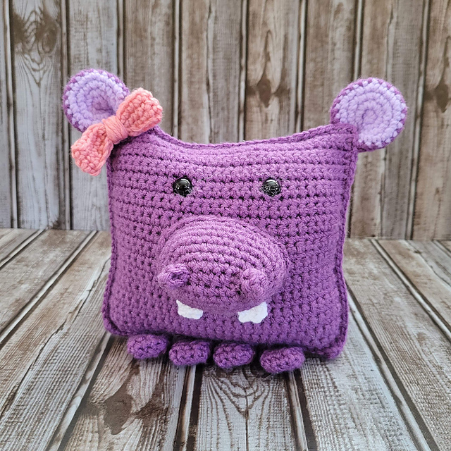 Hippo Cuddler