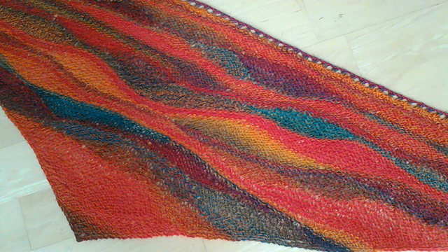 Doodle Shawl by Sherri