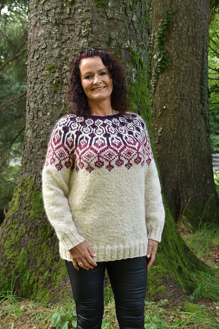 ELINA GRANDE