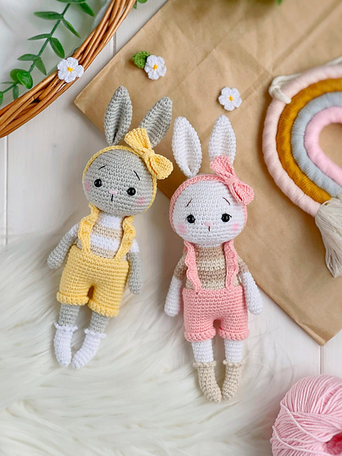 Ravelry: Zoe the bunny pattern by Svetlana Berdnikova