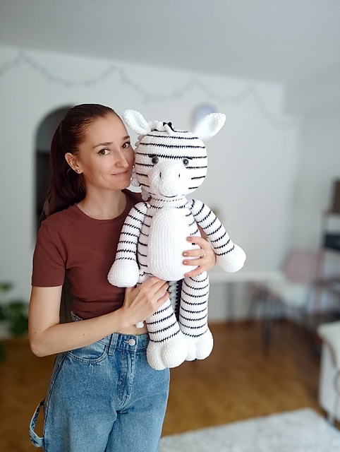 Ravelry: Big Zebra pattern by Olena Hiurkhan