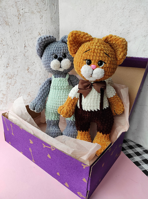 1 Amigurumi Cat George