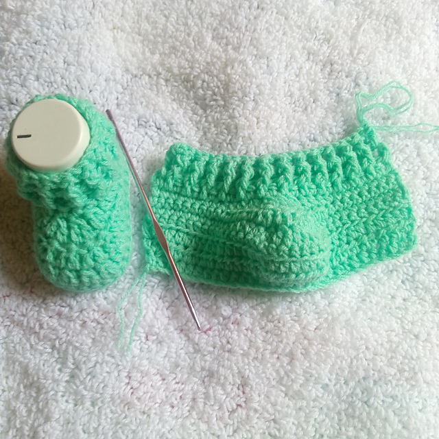 Unisex baby booties