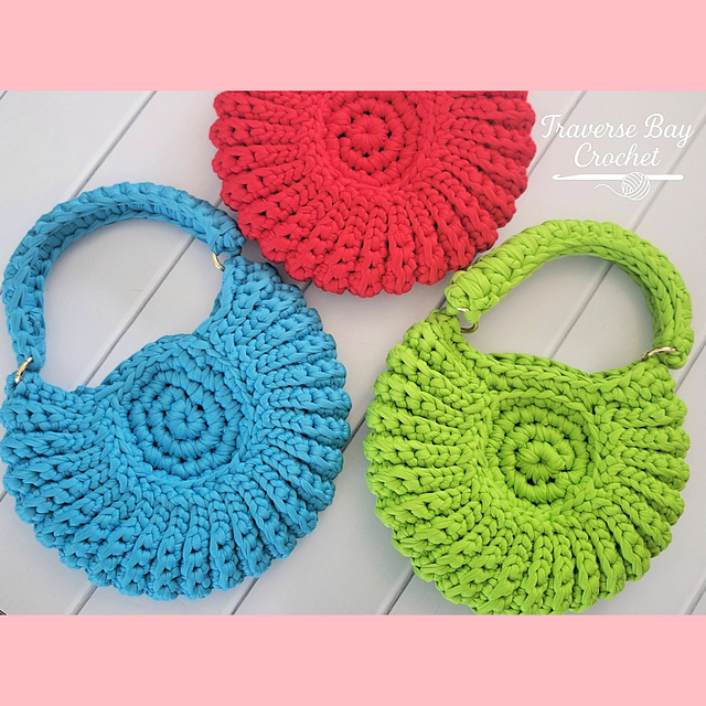 Round Shell Bag