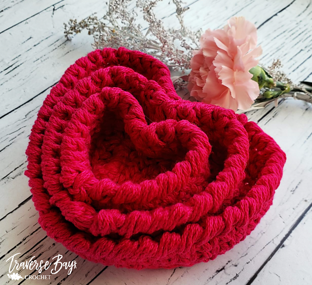 Easy Heart Nesting Baskets
