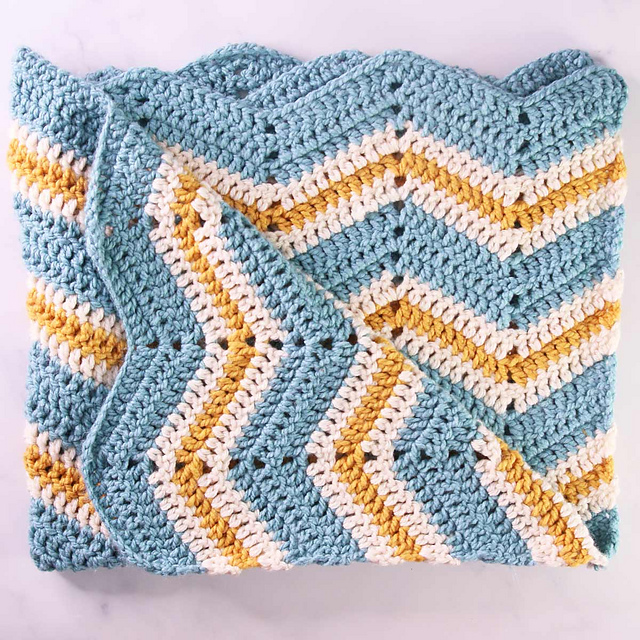 Chunky Chevron Blanket