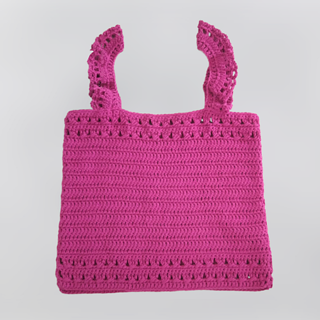 Top Cropped Erica