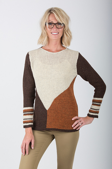 5502F Get to the Point Pullover