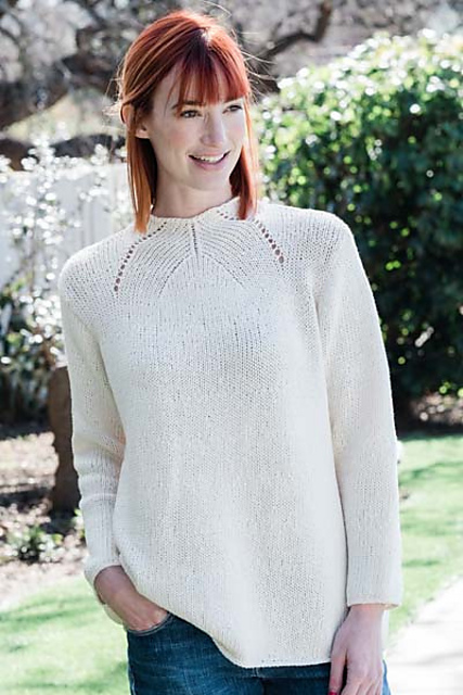 5800C Blink Mitered Neck Pullover