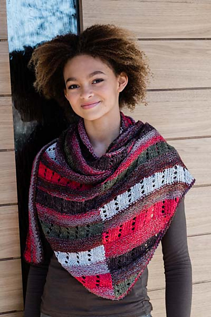 5801G Reversible Striped Lace Triangle Shawl