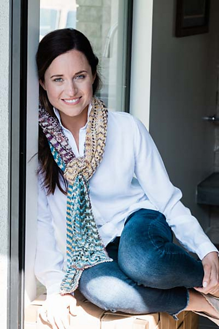 5901L Zig Zag Scarf/Wrap