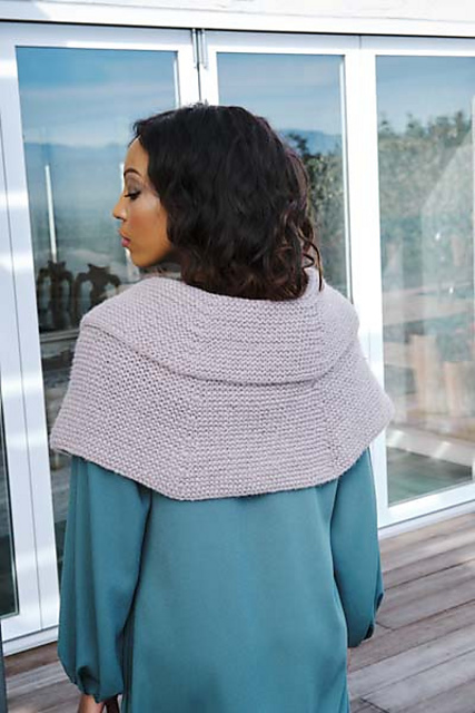 TRENDSETTER TREASURES 3 TIED SHOULDER CAPE