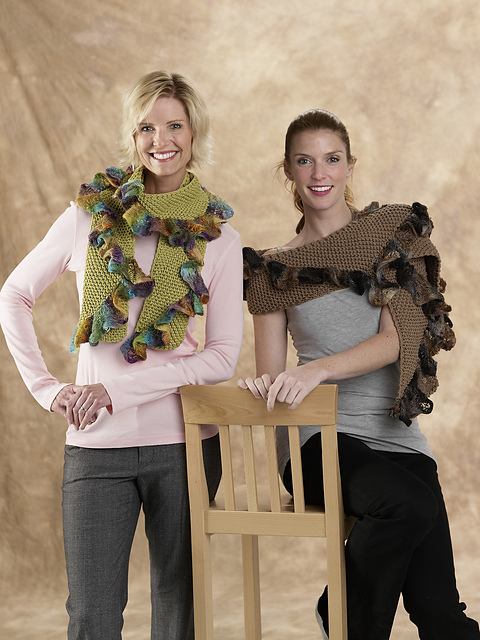 4405B Bacopa & Bodega Zig Zag Scarf