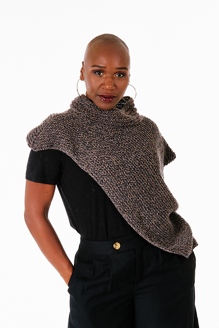 6101I Cashmere Mouline' Garter Triangle Poncho
