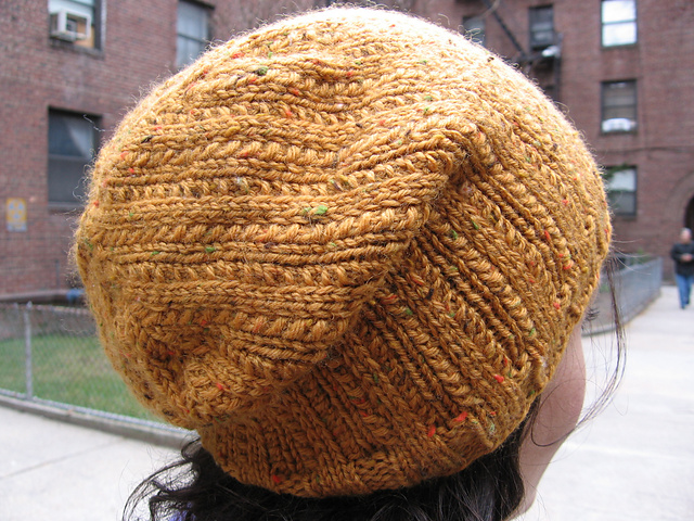 Osmundiale Beanie