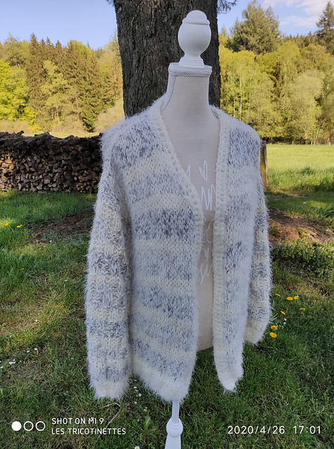 Le cardigan "Caresse d'Avril"