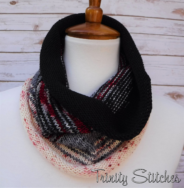 Cottage Faded Cowl