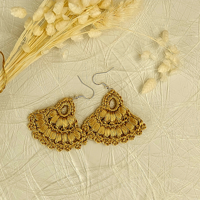 Carnation earrings