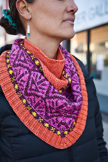 Art Deco Cowl