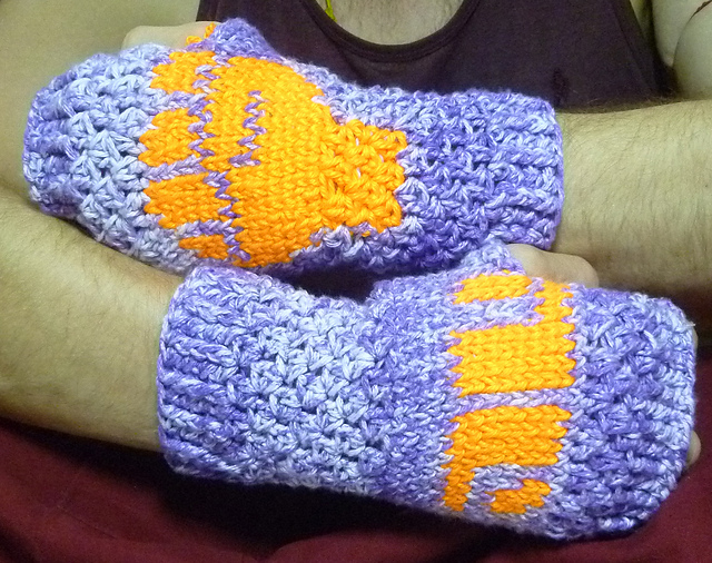Graphic Moss Fingerless Gloves