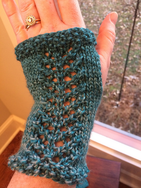 Seed Wheat Fingerless Mitts