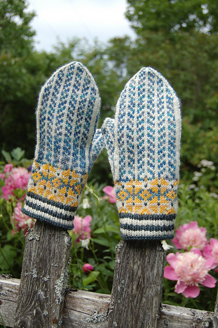 Midsomer Mittens