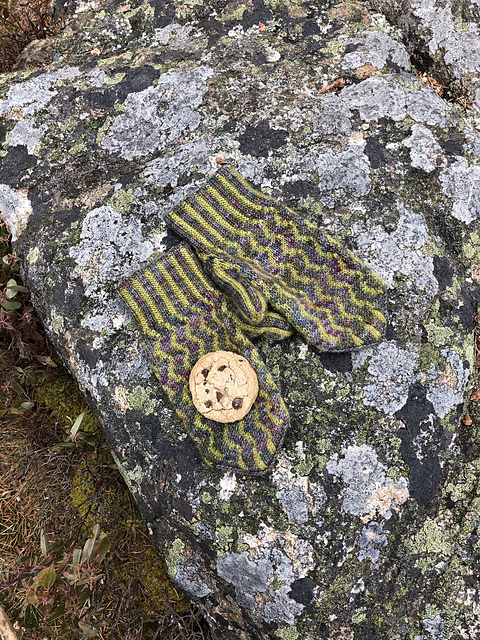 Grindstone Island Mittens