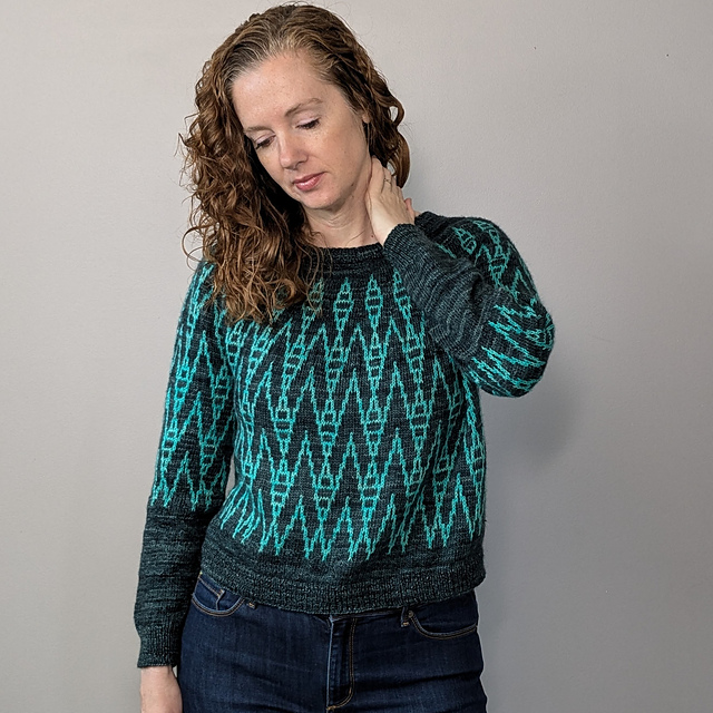 Deco Circular Pullover