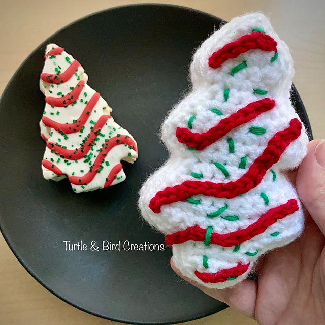 Christmas Tree Cake