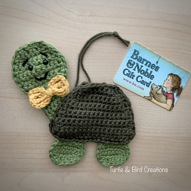 Ravelry Turtle Gift Card Holder pattern by Toni Davenport