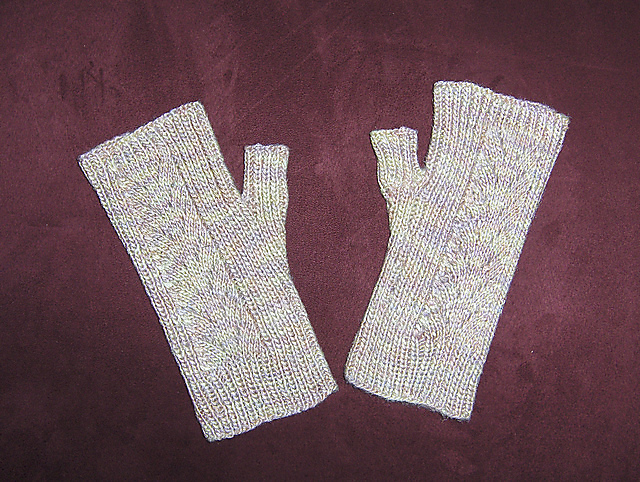 K-117, Jill Fingerless Gloves