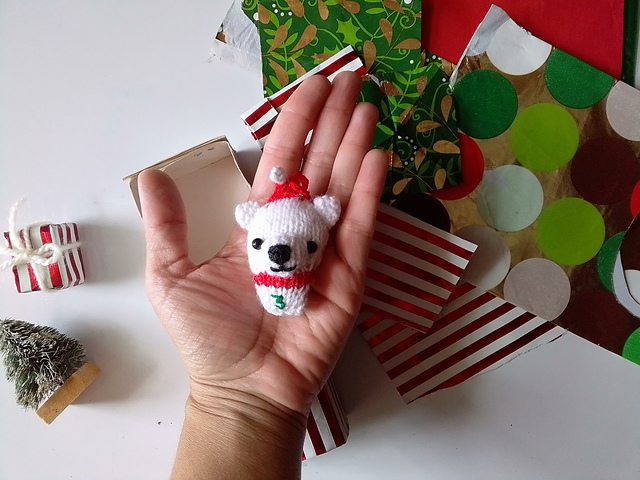 POLAR BEAR ornament