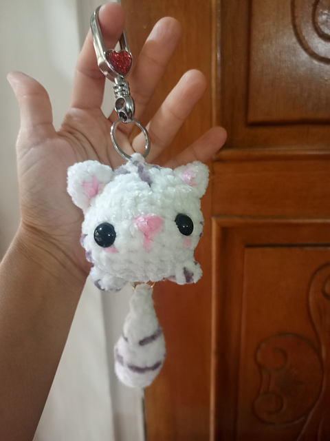 cat keychain