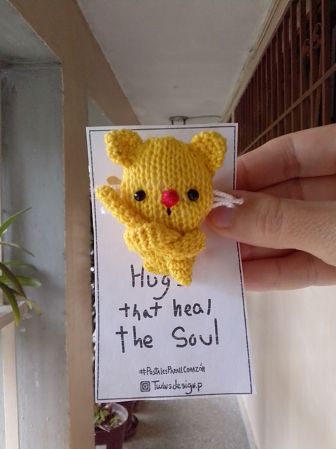 Postcards for the heart “YELLOW CAT”