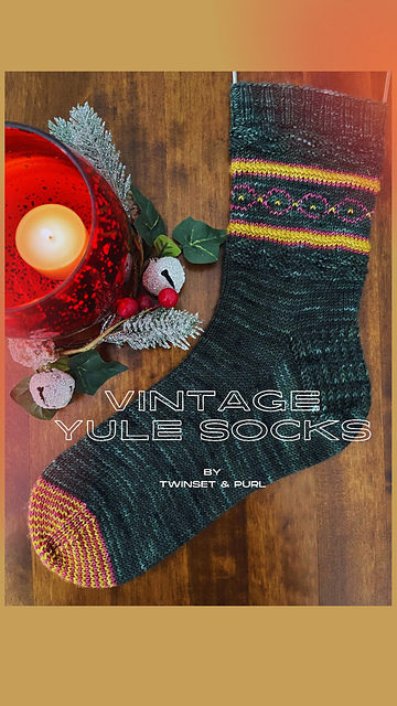 Vintage Yule Socks