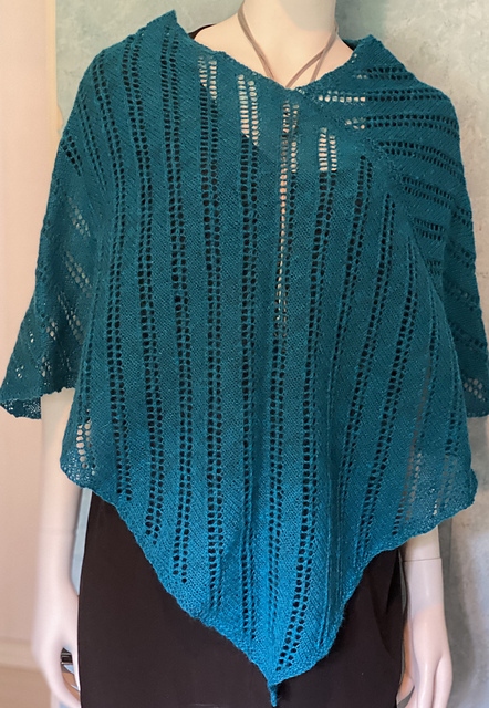 Kickis Poncho