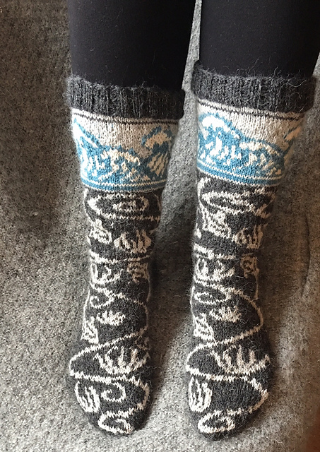 Ming Garden Socks