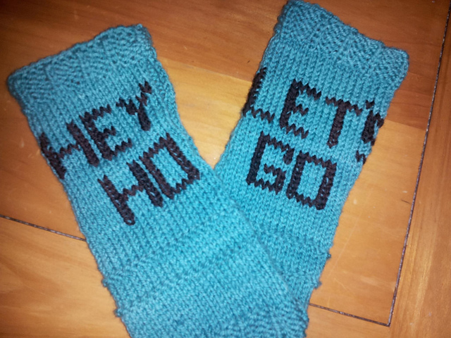 Hey Ho Arm Warmers