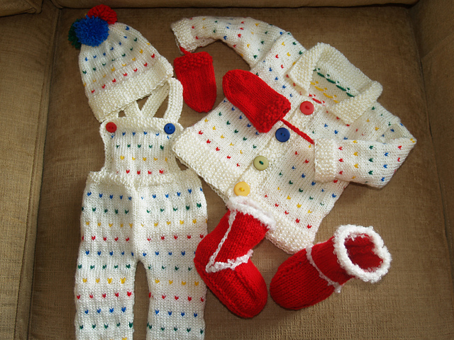 Irresisitible Dots Infant Set - Cardigan