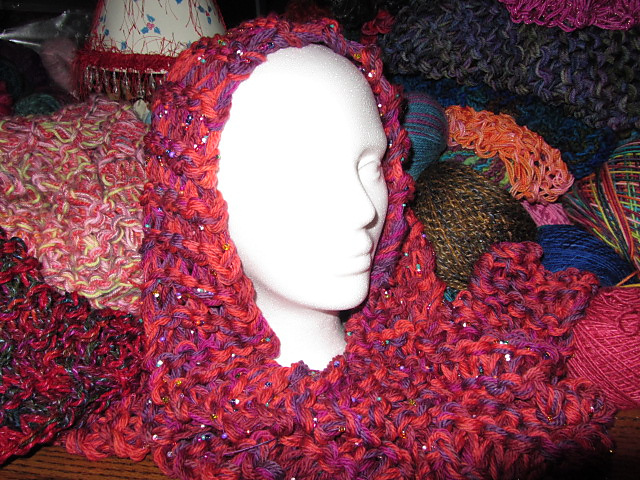 Yarn Tales Stitchwork: Chain Knitting with Beads