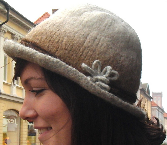 Gunilla's felted hat/Gunillas tovade hatt
