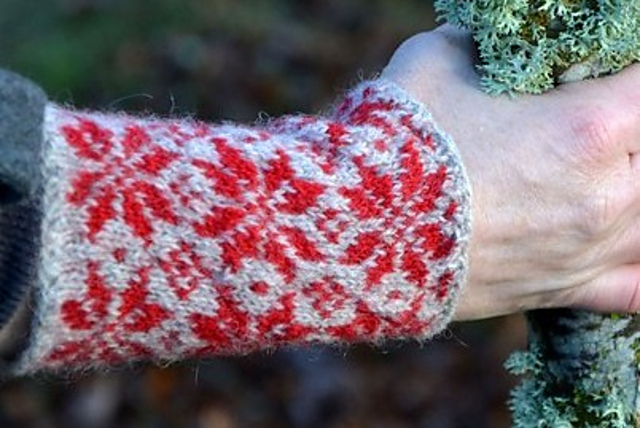 Öland wristlet 2/Ölandsmudd 2