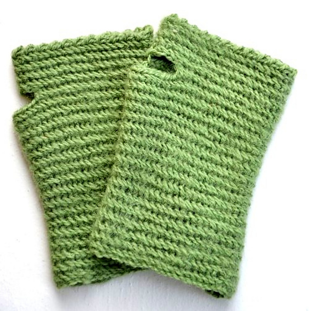 Springlike cuffs/Vårliga muddar