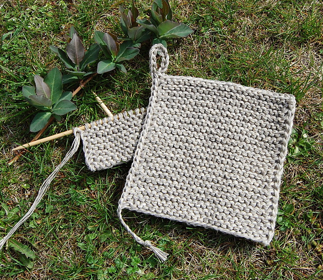 Lena's potholders/Lenas grytlappar
