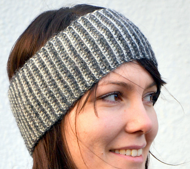 Headband in Tunisian rib