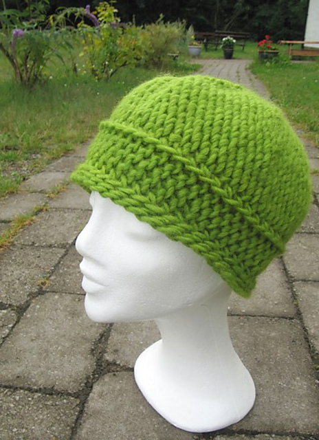 Hat in Slip Stitch Crochet/Smygmaskvirkad mössa